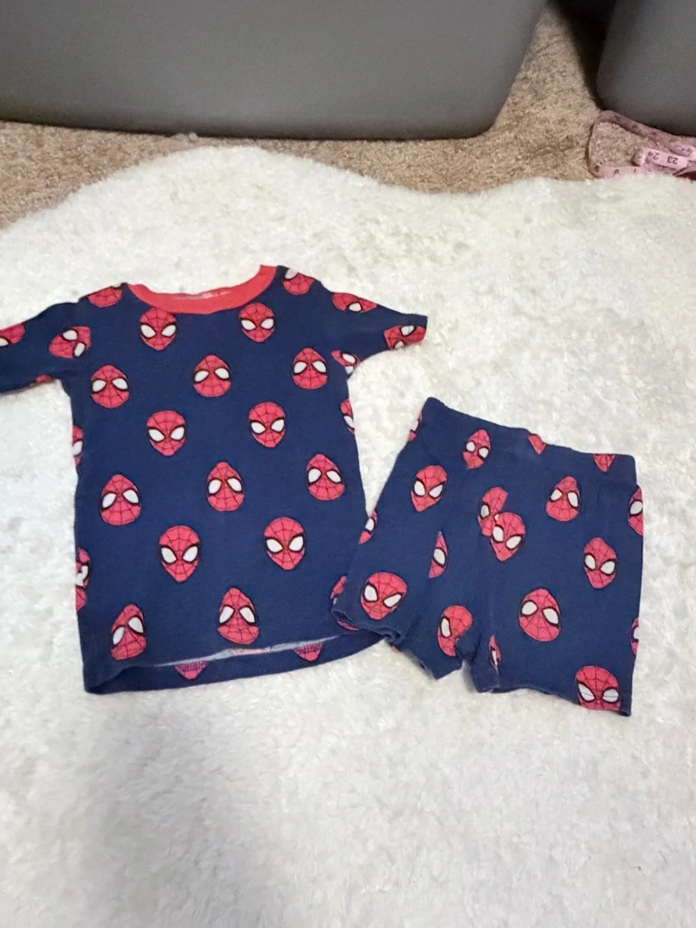 Marvel Avengers Hulk & Spider-Man 4-Piece Apparel Bundle size 4T